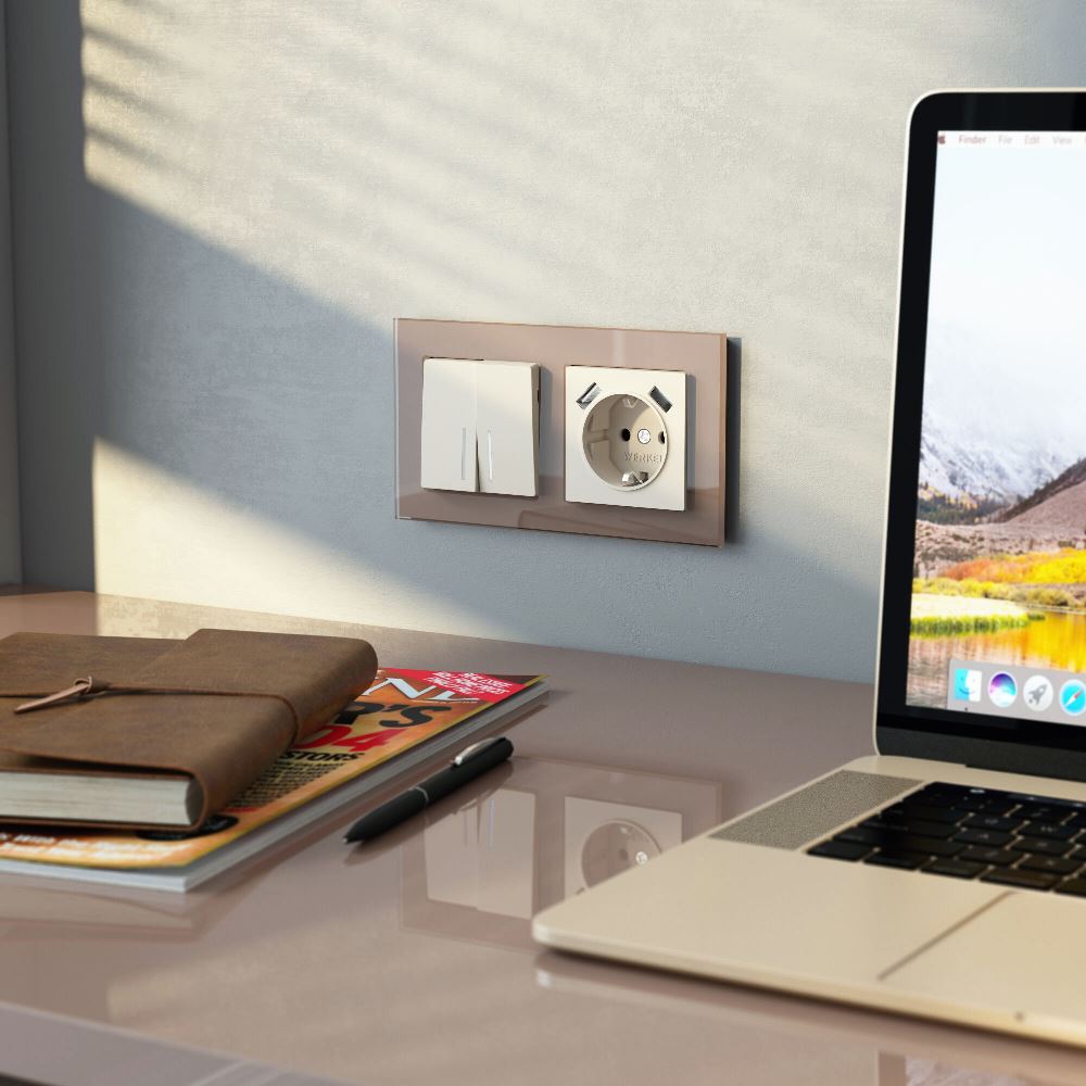 Розетка встраиваемая Werkel с заземлением, шторками и USBх2 Айвори матовый W1171562 — изображение 2