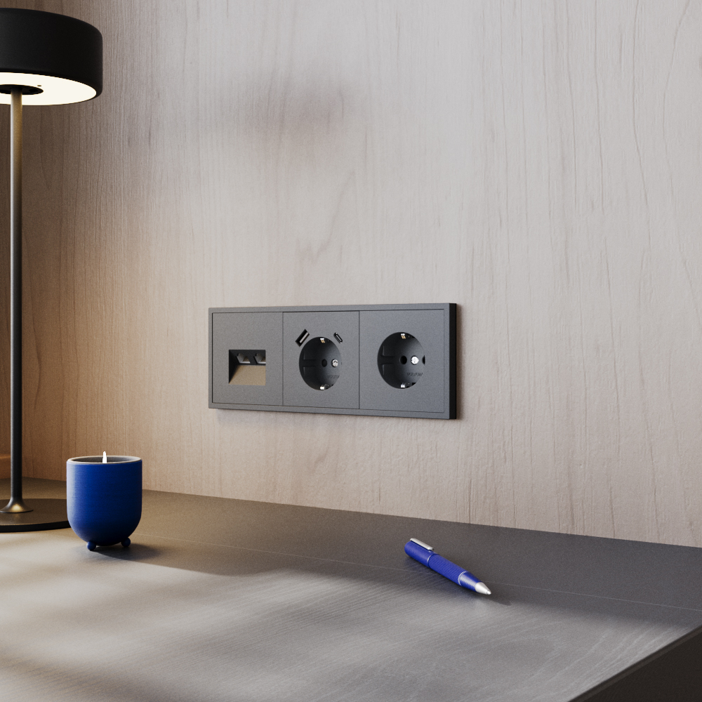 Рамка пластиковая Voltum S70 на 3 поста Графит глянцевый VLS100307 — изображение 3